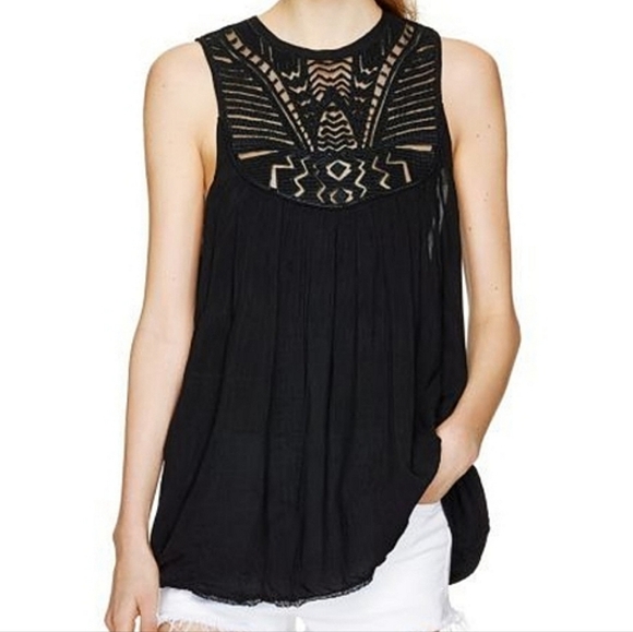 Wilfred Aritzia | Eclater Crinkled Yoke Blouse in Black | Size Medium - Picture 1 of 8